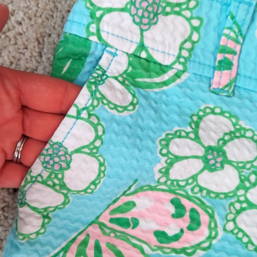 Lilly Pulitzer Buttercup Shorts Size 6 - Picture 3 of 9